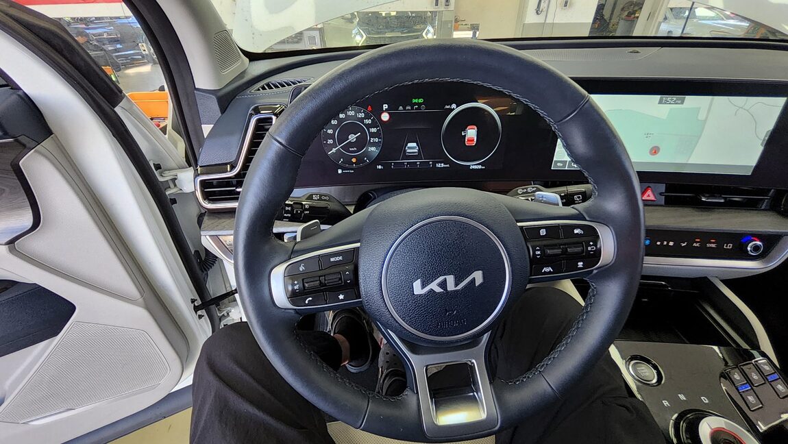 KIA THE ALL NEW SPORTAGE 1.6 GASOLINE 2WD SIGNATURE 2024 - zdjęcie 17
