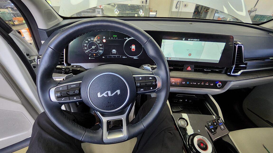 KIA THE ALL NEW SPORTAGE 1.6 GASOLINE 2WD SIGNATURE 2024 - zdjęcie 18