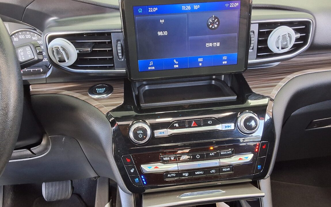 FORD EXPLORER (6TH GEN) 2.3 AWD LIMITED 2022 - zdjęcie 18