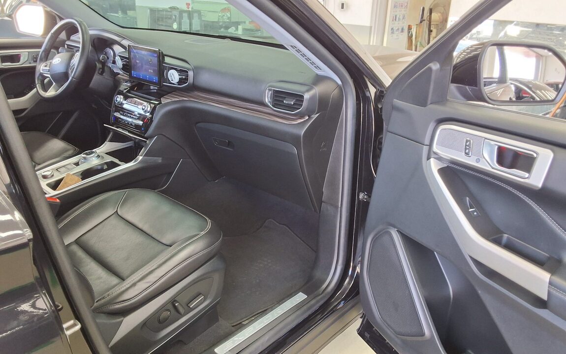 FORD EXPLORER (6TH GEN) 2.3 AWD LIMITED 2022 - zdjęcie 14