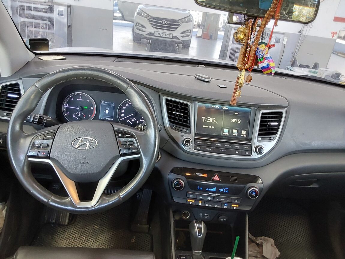 HYUNDAI ALL NEW TUCSON DIESEL R2.0 2WD MODERN 2017 - zdjęcie 11