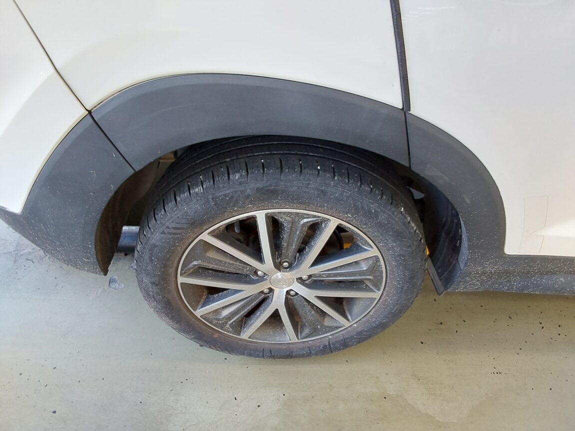 HYUNDAI ALL NEW TUCSON DIESEL R2.0 2WD MODERN 2017 - zdjęcie 23