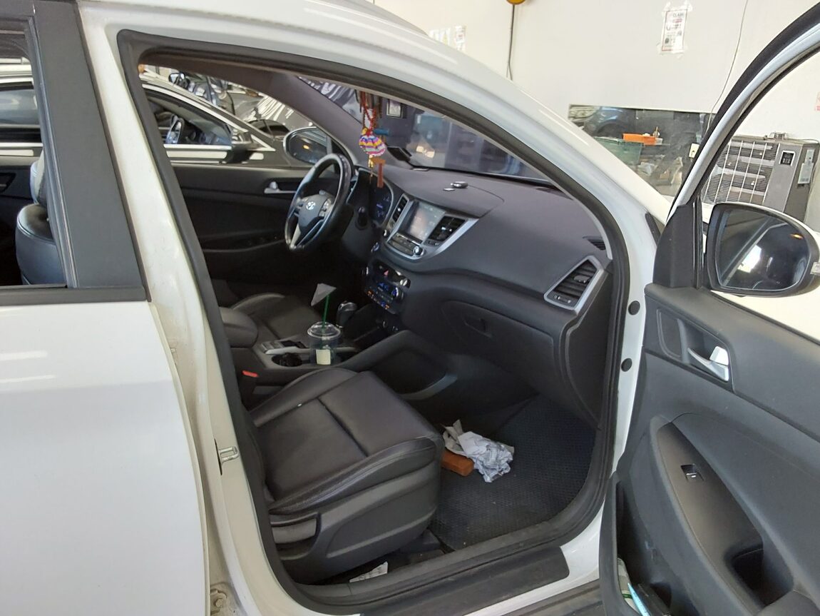 HYUNDAI ALL NEW TUCSON DIESEL R2.0 2WD MODERN 2017 - zdjęcie 14