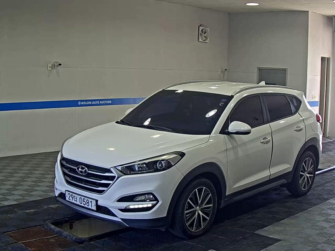 HYUNDAI ALL NEW TUCSON DIESEL R2.0 2WD MODERN 2017 - zdjęcie 2