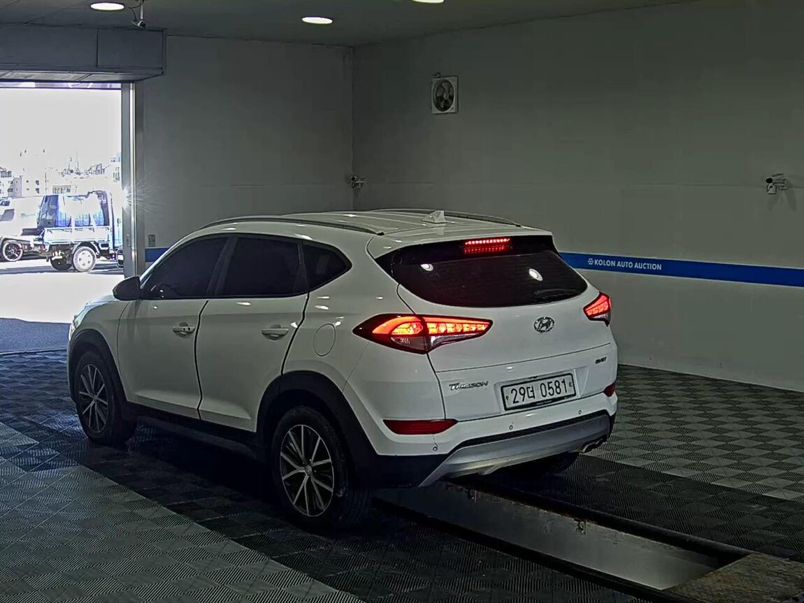 HYUNDAI ALL NEW TUCSON DIESEL R2.0 2WD MODERN 2017 - zdjęcie 6