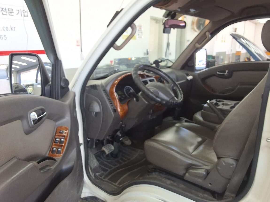 HYUNDAI PORTER II CRDi DOUBLE CAB EXTRA LONG WHEELBASE GOLD 2012 - zdjęcie 10