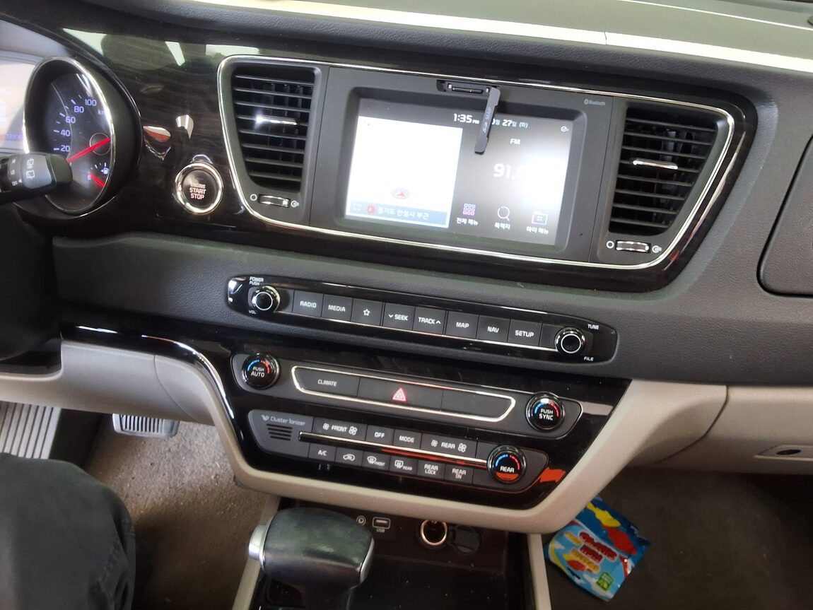 KIA THE NEW CARNIVAL 9-SEATER DIESEL PRESTIGE 2020 - zdjęcie 24