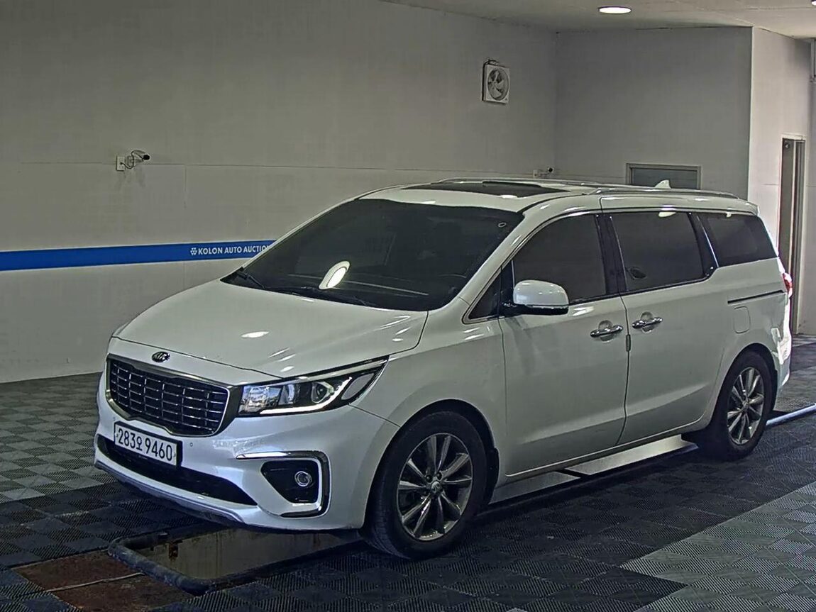 KIA THE NEW CARNIVAL 9-SEATER DIESEL PRESTIGE 2020 - zdjęcie 2