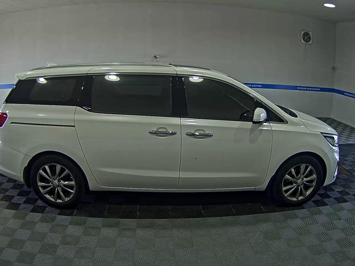 KIA THE NEW CARNIVAL 9-SEATER DIESEL PRESTIGE 2020 - zdjęcie 4