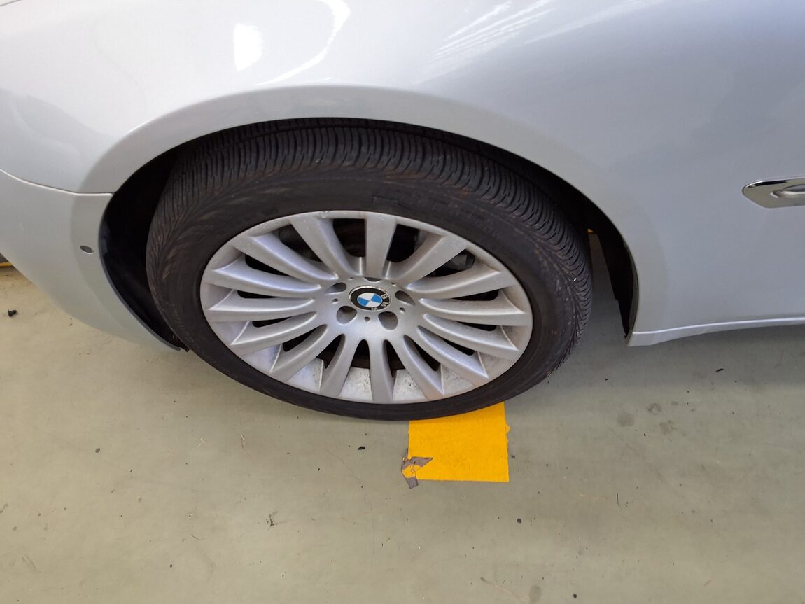 BMW 7 SERIES (5TH GEN) 740i 2012 - zdjęcie 25