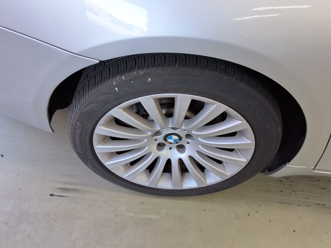 BMW 7 SERIES (5TH GEN) 740i 2012 - zdjęcie 28