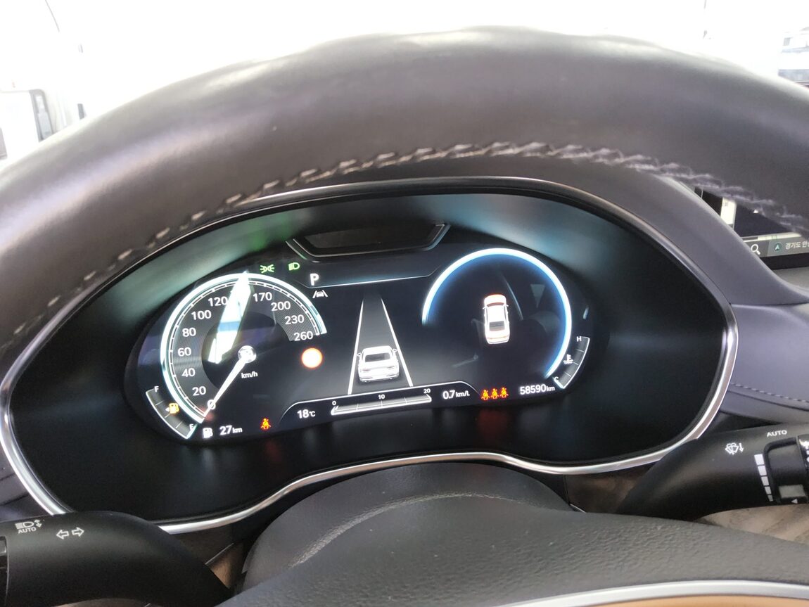 GENESIS THE ALL NEW G80 GASOLINE 2.5 AWD BASE MODEL 2023 - zdjęcie 9