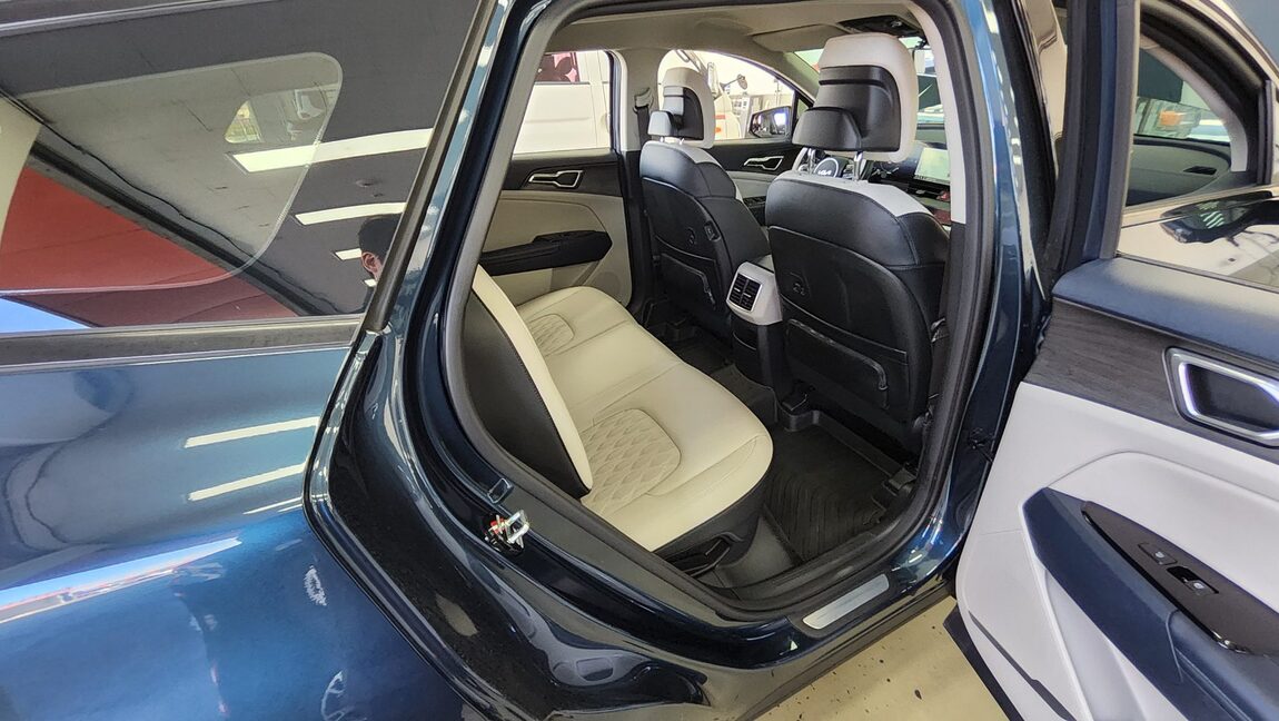 KIA THE ALL NEW SPORTAGE 2.0 LPG 2WD SIGNATURE GRAVITY 2023 - zdjęcie 13