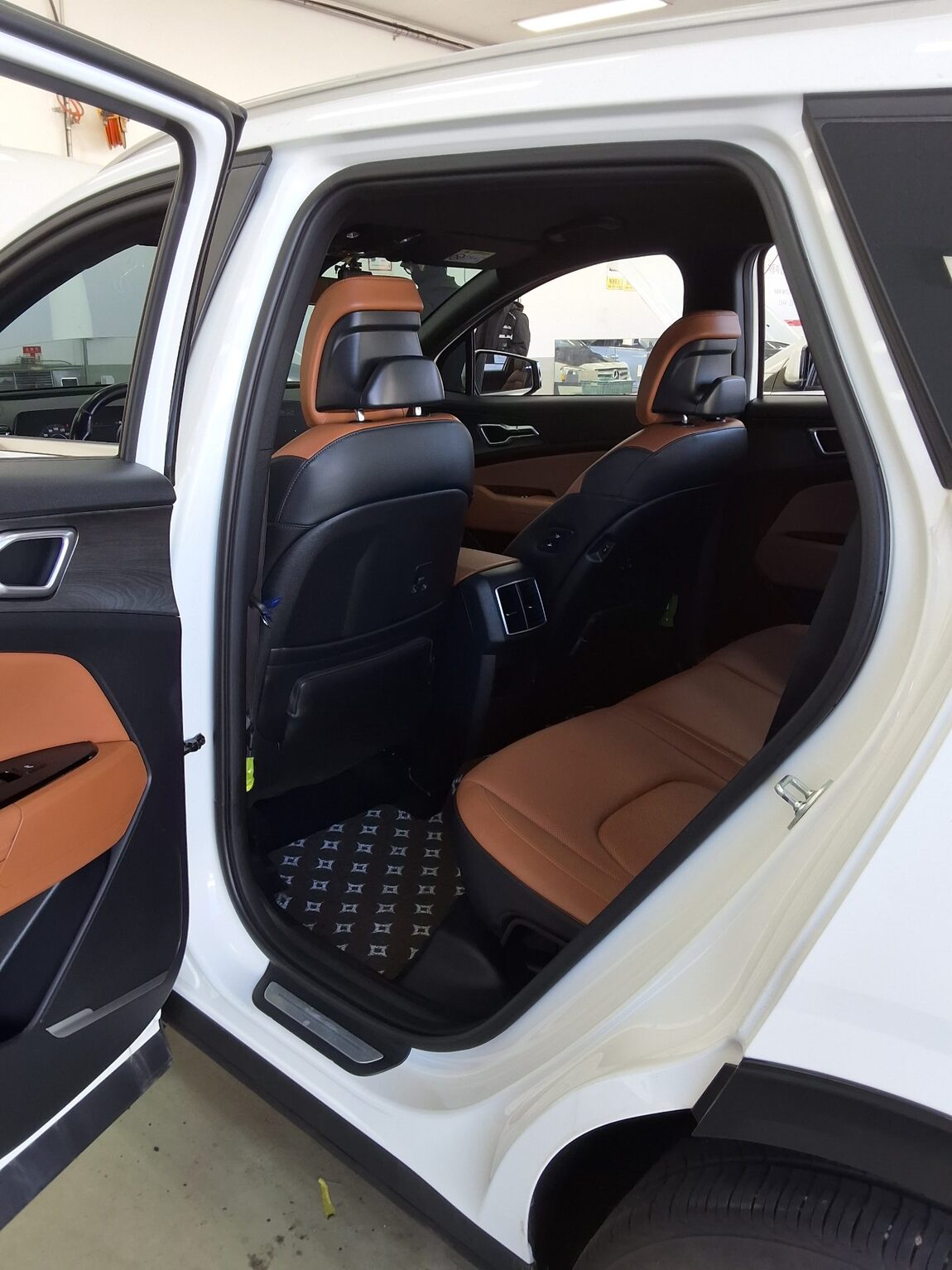 KIA THE ALL NEW SPORTAGE 1.6 GASOLINE 2WD SIGNATURE 2024 - zdjęcie 12