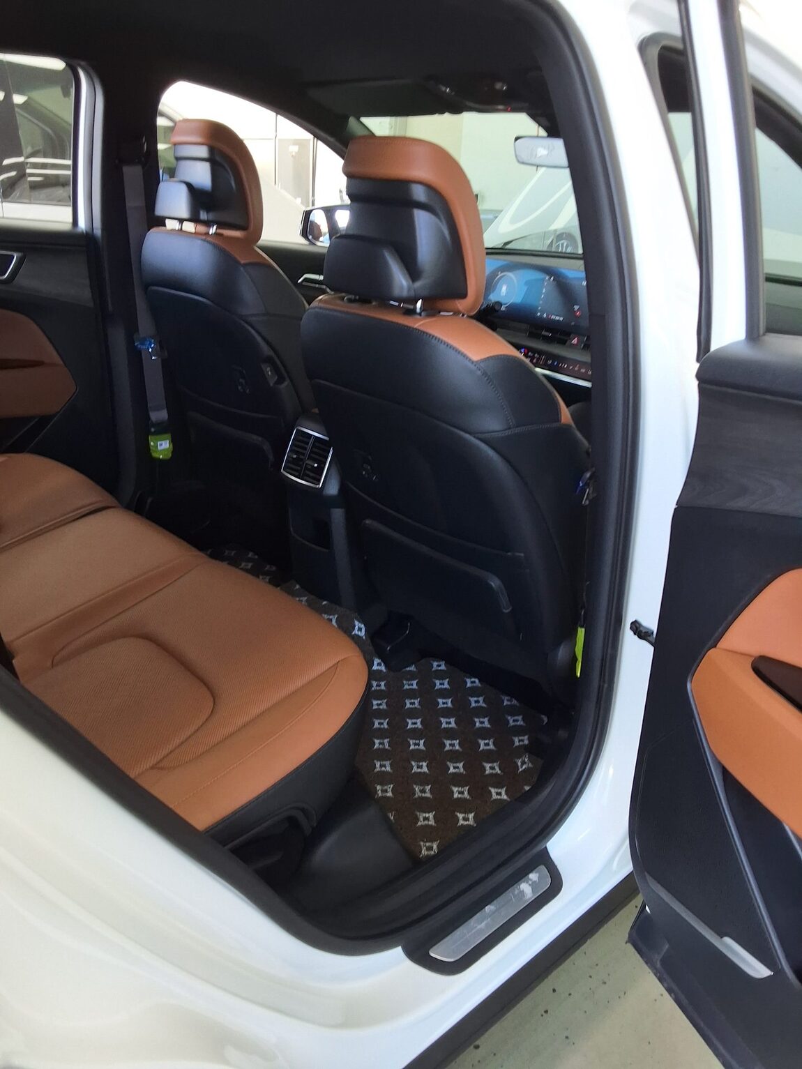 KIA THE ALL NEW SPORTAGE 1.6 GASOLINE 2WD SIGNATURE 2024 - zdjęcie 14