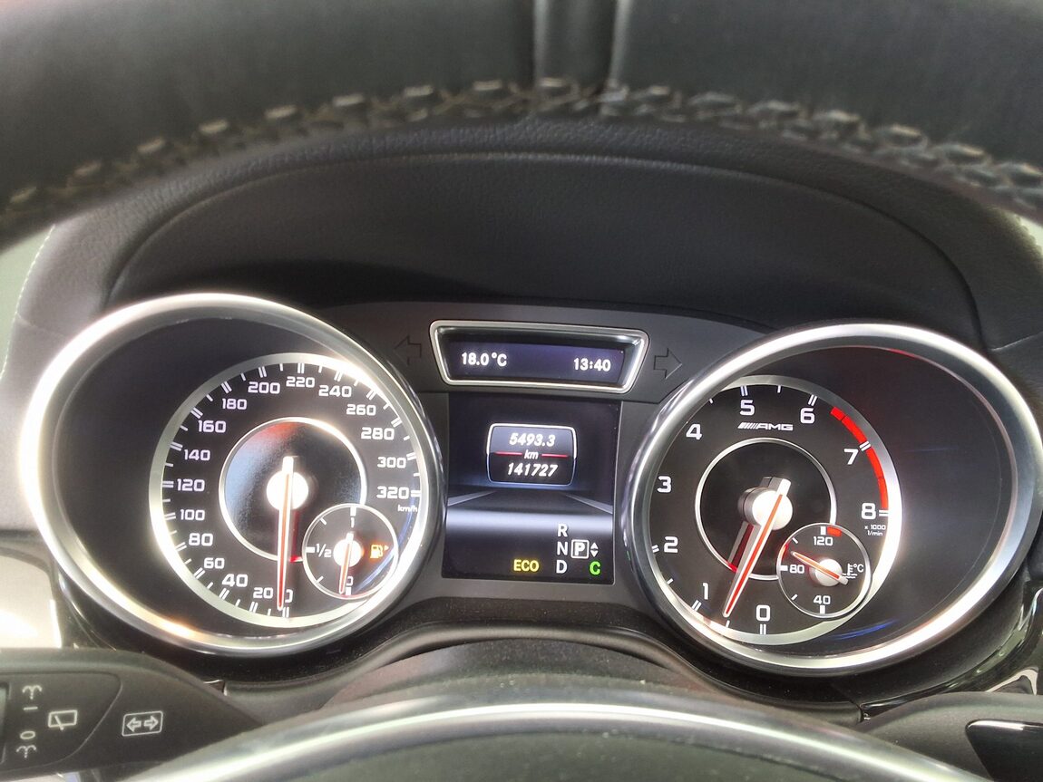 MERCEDES-BENZ M-CLASS (3RD GEN) ML63 AMG 2013 - zdjęcie 10