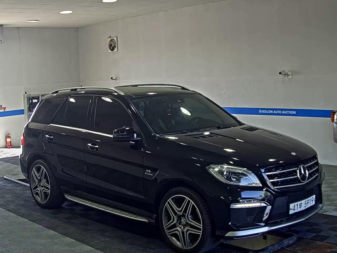 MERCEDES-BENZ M-CLASS (3RD GEN) ML63 AMG 2013 - zdjęcie 3