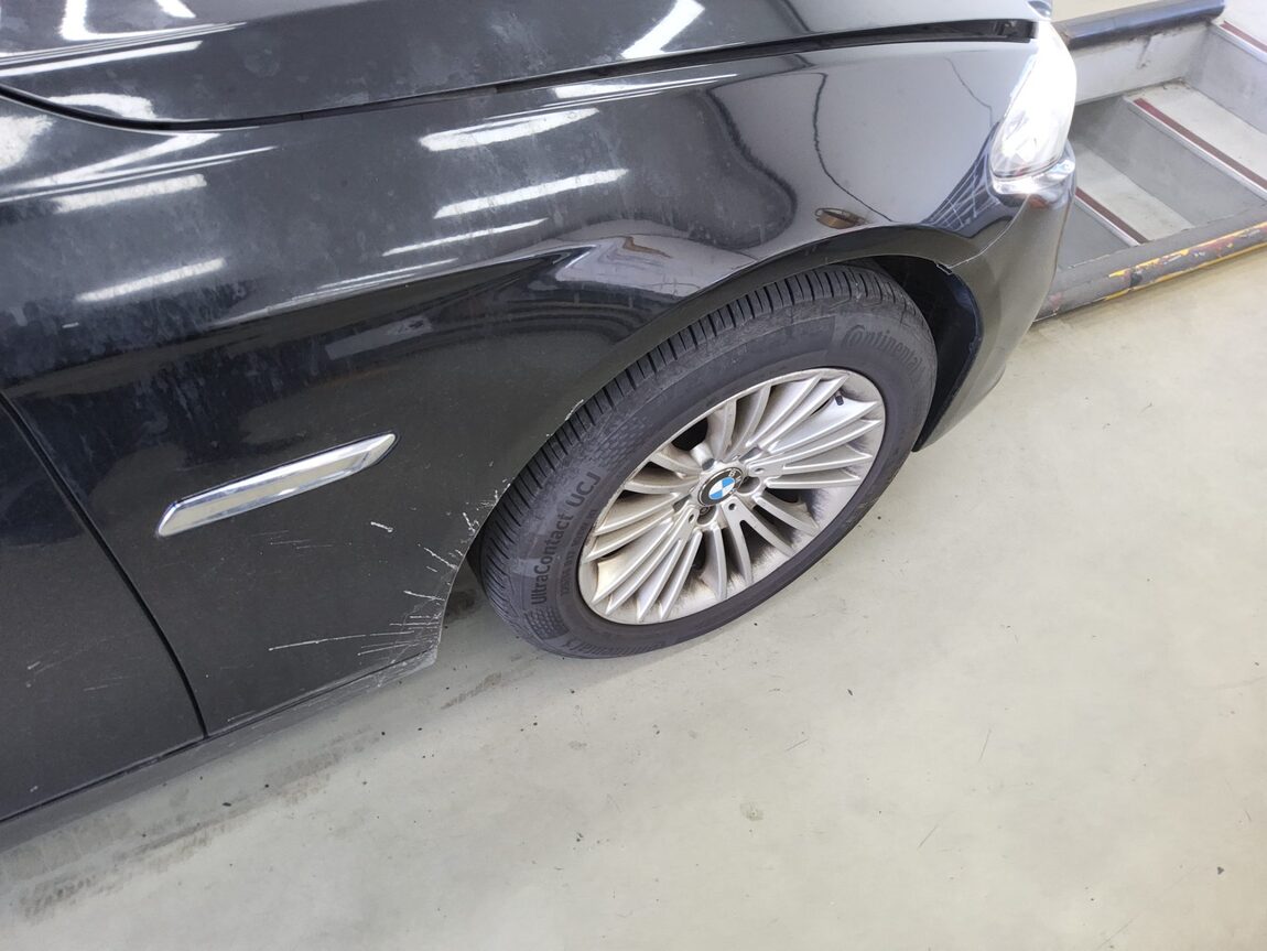 BMW 5 SERIES (6TH GEN) 520d xDRIVE 2015 - zdjęcie 23