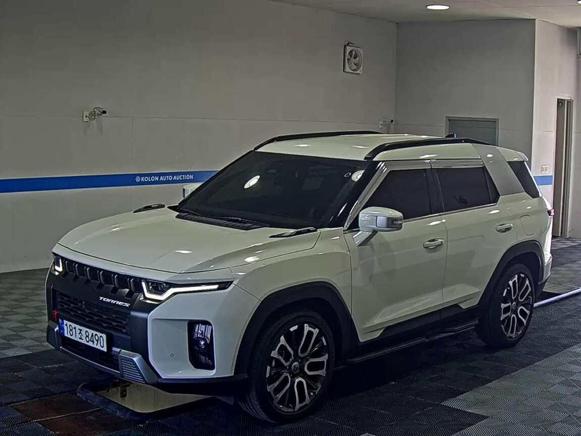 KG MOBILITY (SSANGYONG) TORRES 1.5 GDI-T 2WD T7 2023 - zdjęcie 2