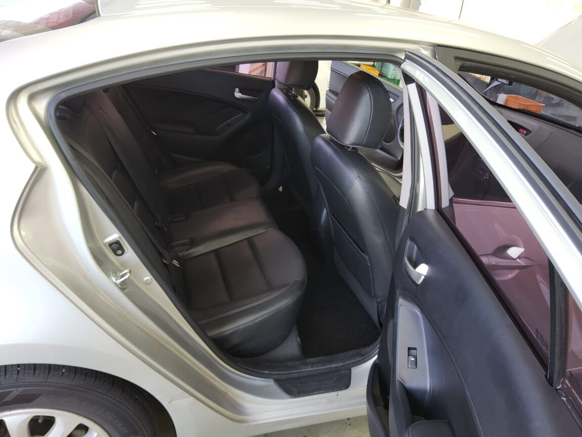 KIA K3 1.6 GDI LUXURY 2013 - zdjęcie 13