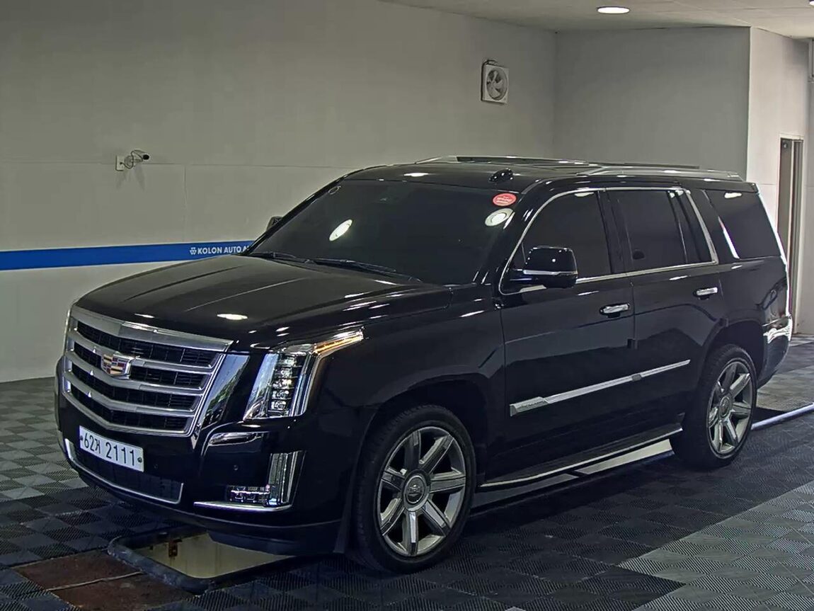 CADILLAC ESCALADE (4TH GEN) 6.2 V8 2017 - zdjęcie 2
