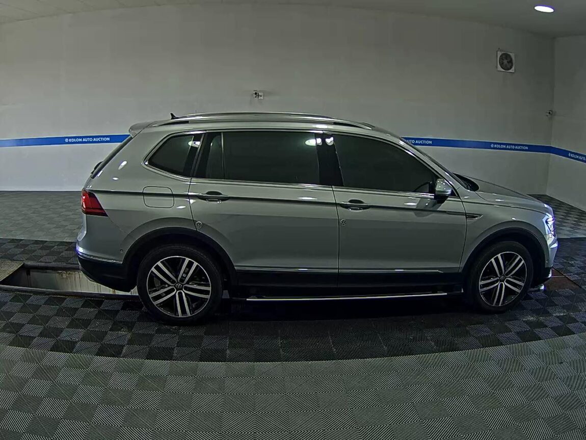 VOLKSWAGEN TIGUAN (2ND GEN) ALLSPACE 2.0 TDI PRESTIGE 2020 - zdjęcie 4