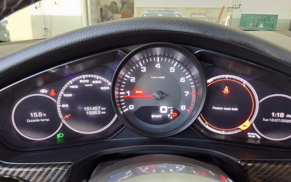 PORSCHE PANAMERA (2ND GEN) 3.0 4 2018 - zdjęcie 9