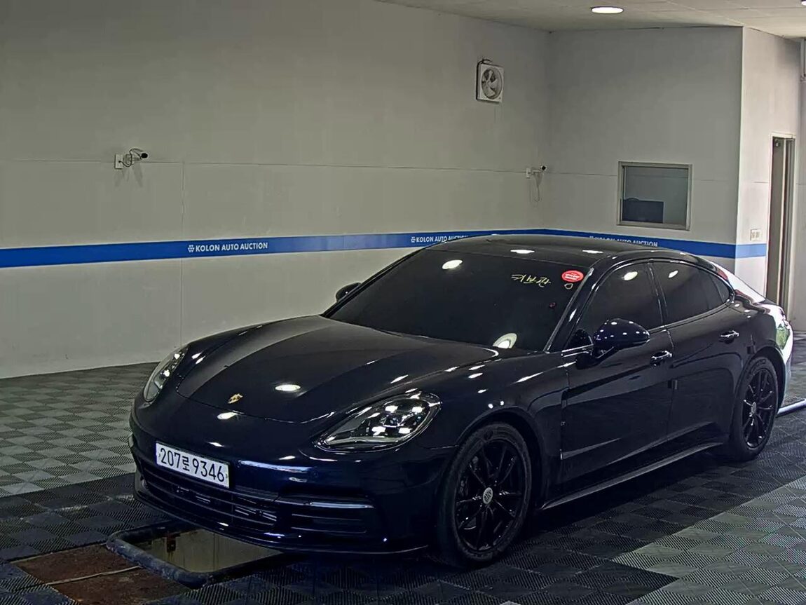 PORSCHE PANAMERA (2ND GEN) 3.0 4 2018 - zdjęcie 2