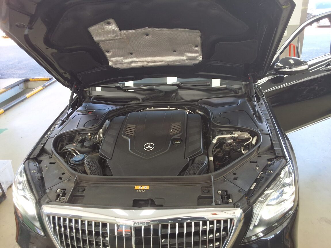 MERCEDES-BENZ S-CLASS (6TH GEN) MAYBACH S560 4MATIC 2019 - zdjęcie 20