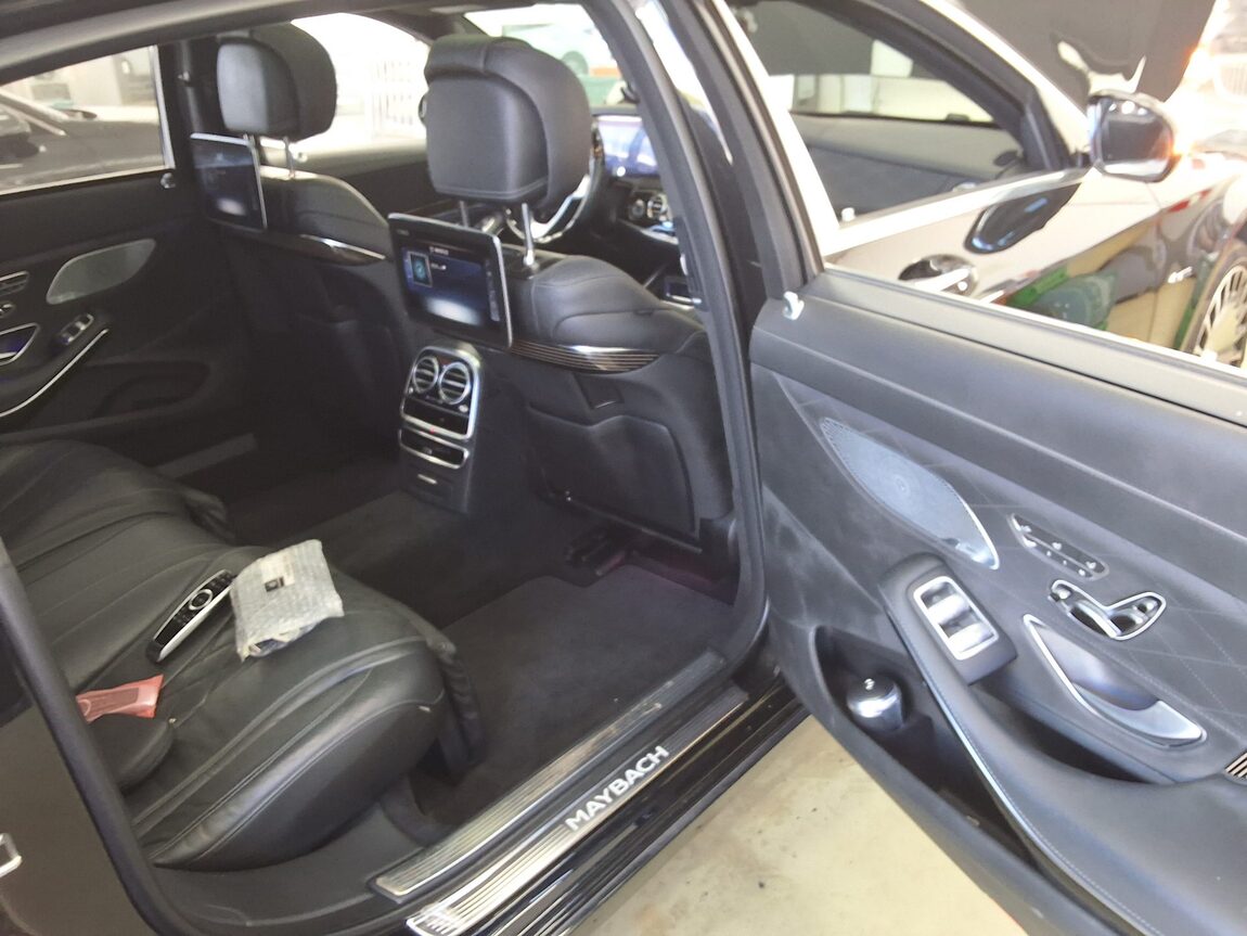 MERCEDES-BENZ S-CLASS (6TH GEN) MAYBACH S560 4MATIC 2019 - zdjęcie 13
