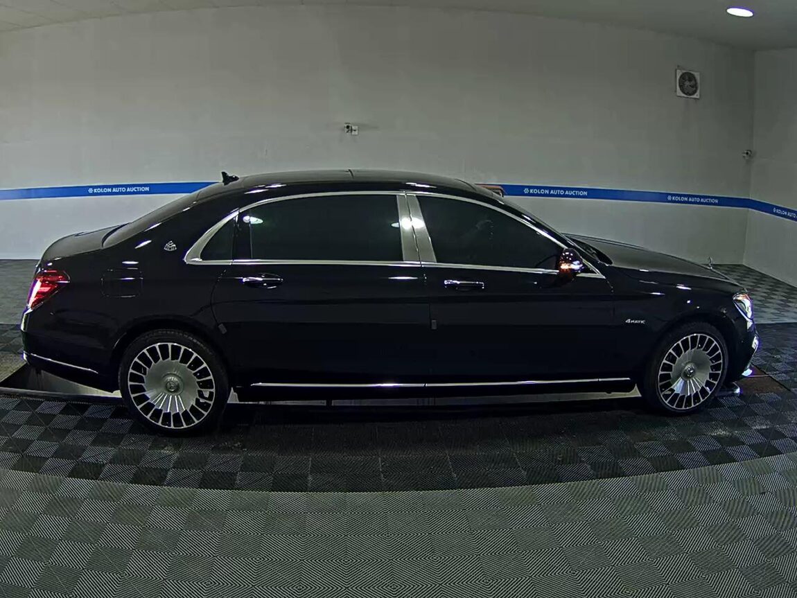 MERCEDES-BENZ S-CLASS (6TH GEN) MAYBACH S560 4MATIC 2019 - zdjęcie 4