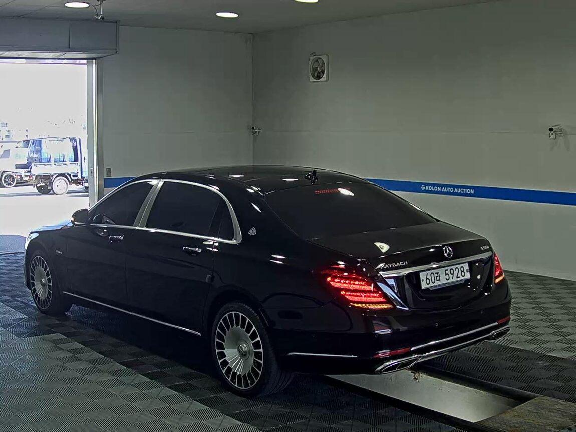 MERCEDES-BENZ S-CLASS (6TH GEN) MAYBACH S560 4MATIC 2019 - zdjęcie 6