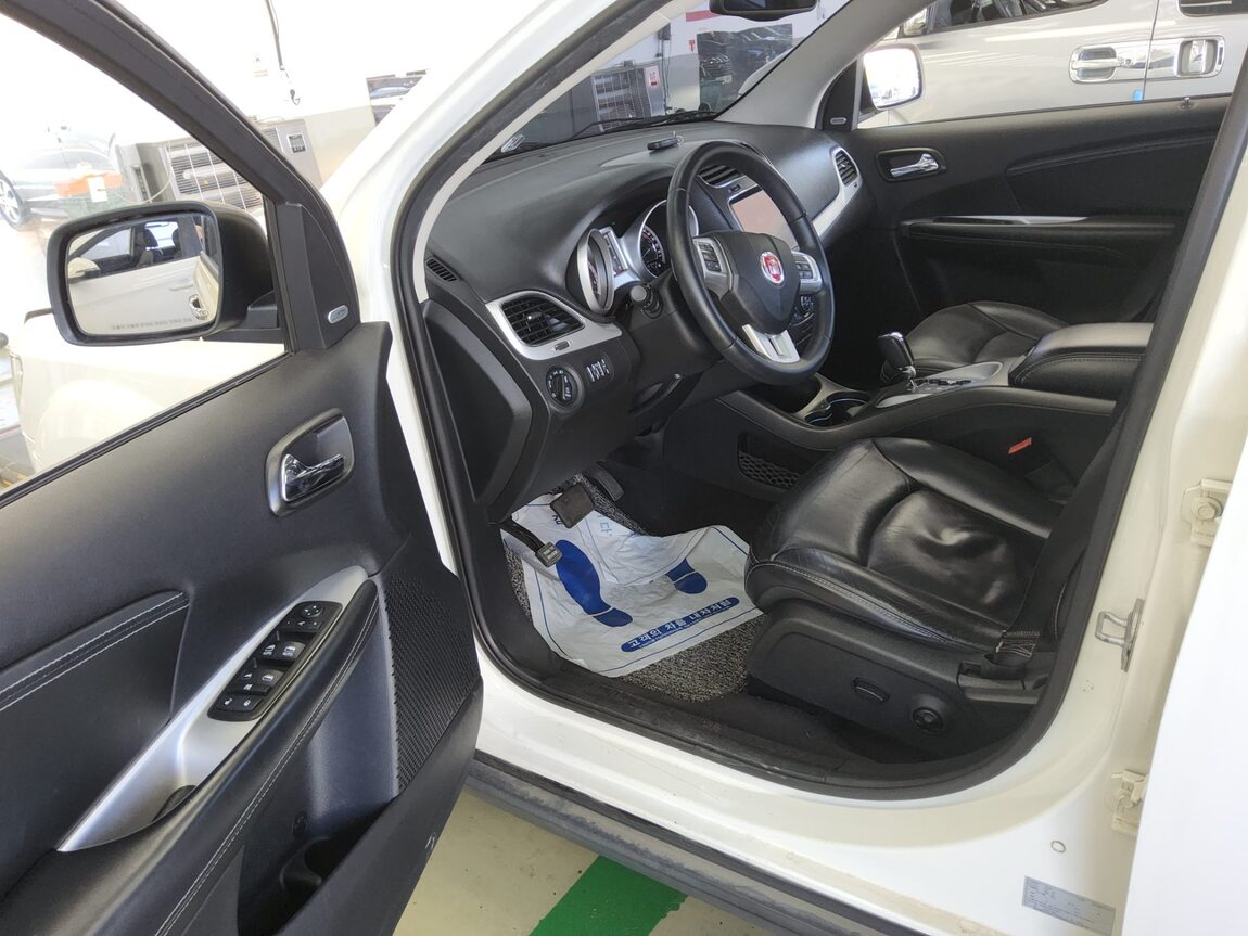 FIAT FREEMONT 2.0 DIESEL AWD 2013 - zdjęcie 10