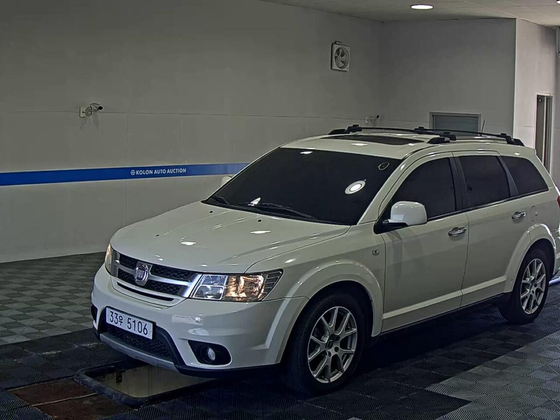 FIAT FREEMONT 2.0 DIESEL AWD 2013 - zdjęcie 2