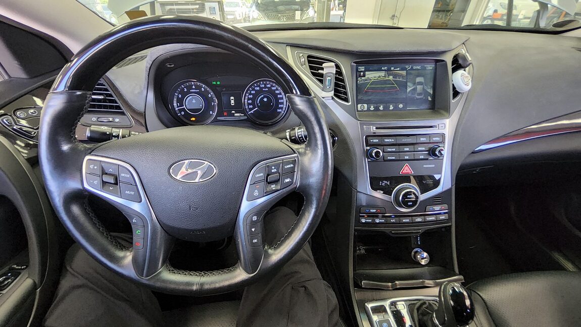 HYUNDAI GRANDEUR HG HG 300 EXCLUSIVE 2016 - zdjęcie 19