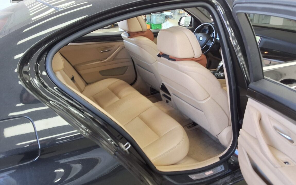 BMW 5 SERIES (6TH GEN) 520d xDRIVE LUXURY LINE PLUS 2016 - zdjęcie 13