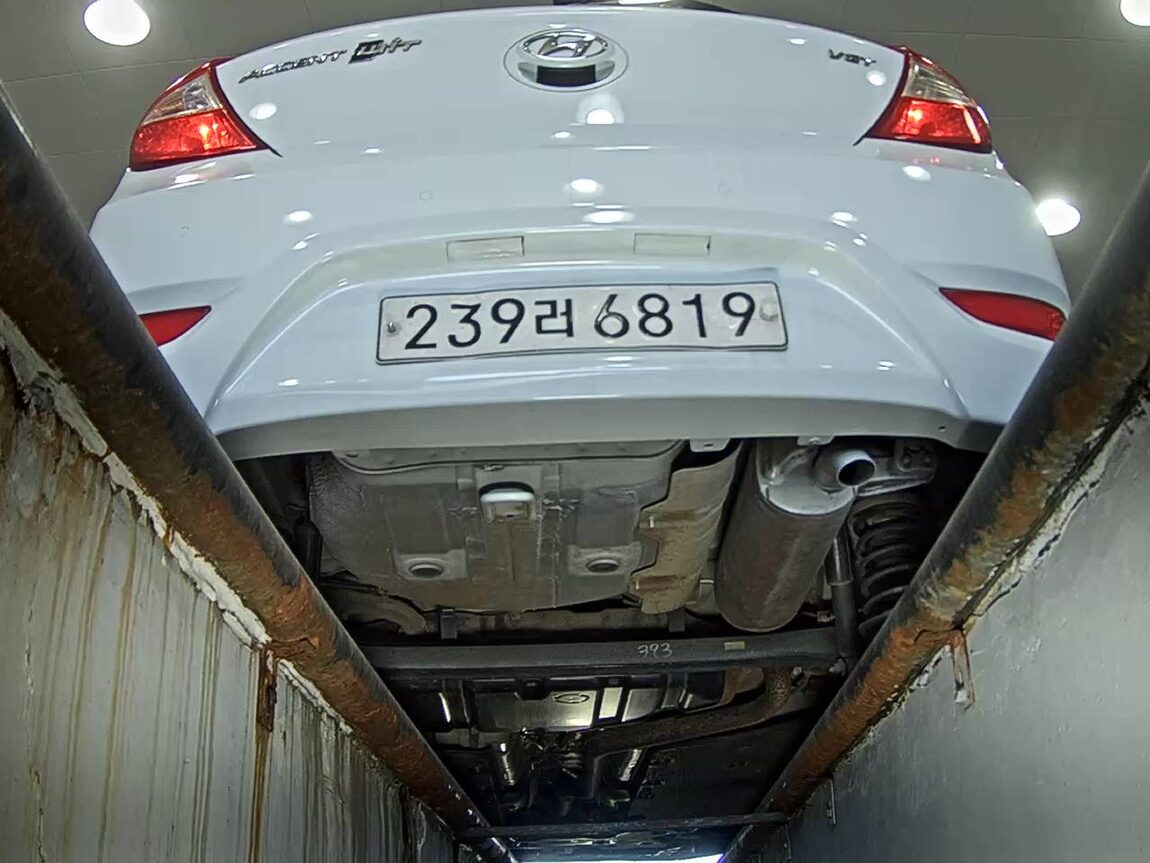 HYUNDAI NEW ACCENT WIT 1.6 VGT MODERN 2017 - zdjęcie 8