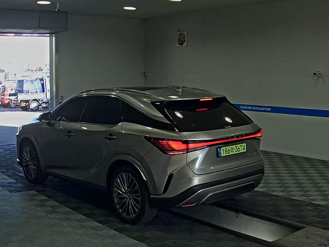 LEXUS RX (5TH GEN) 350h LUXURY 2024 - zdjęcie 6