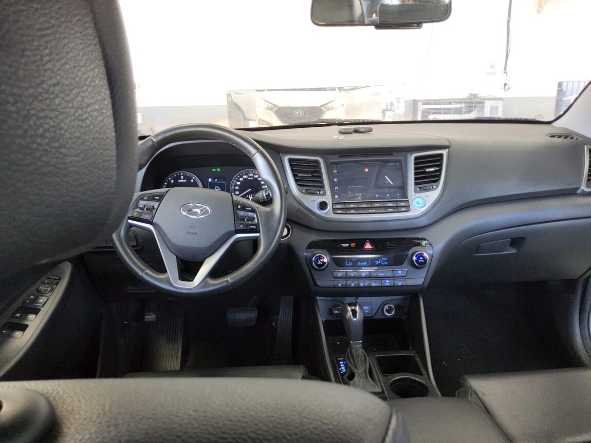 HYUNDAI ALL NEW TUCSON DIESEL 1.7 2WD MODERN 2017 - zdjęcie 15