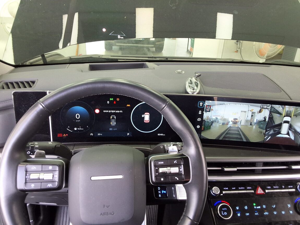 HYUNDAI THE ALL NEW SANTA FE GASOLINE 2.5 2WD PRESTIGE PLUS 2025 - zdjęcie 17