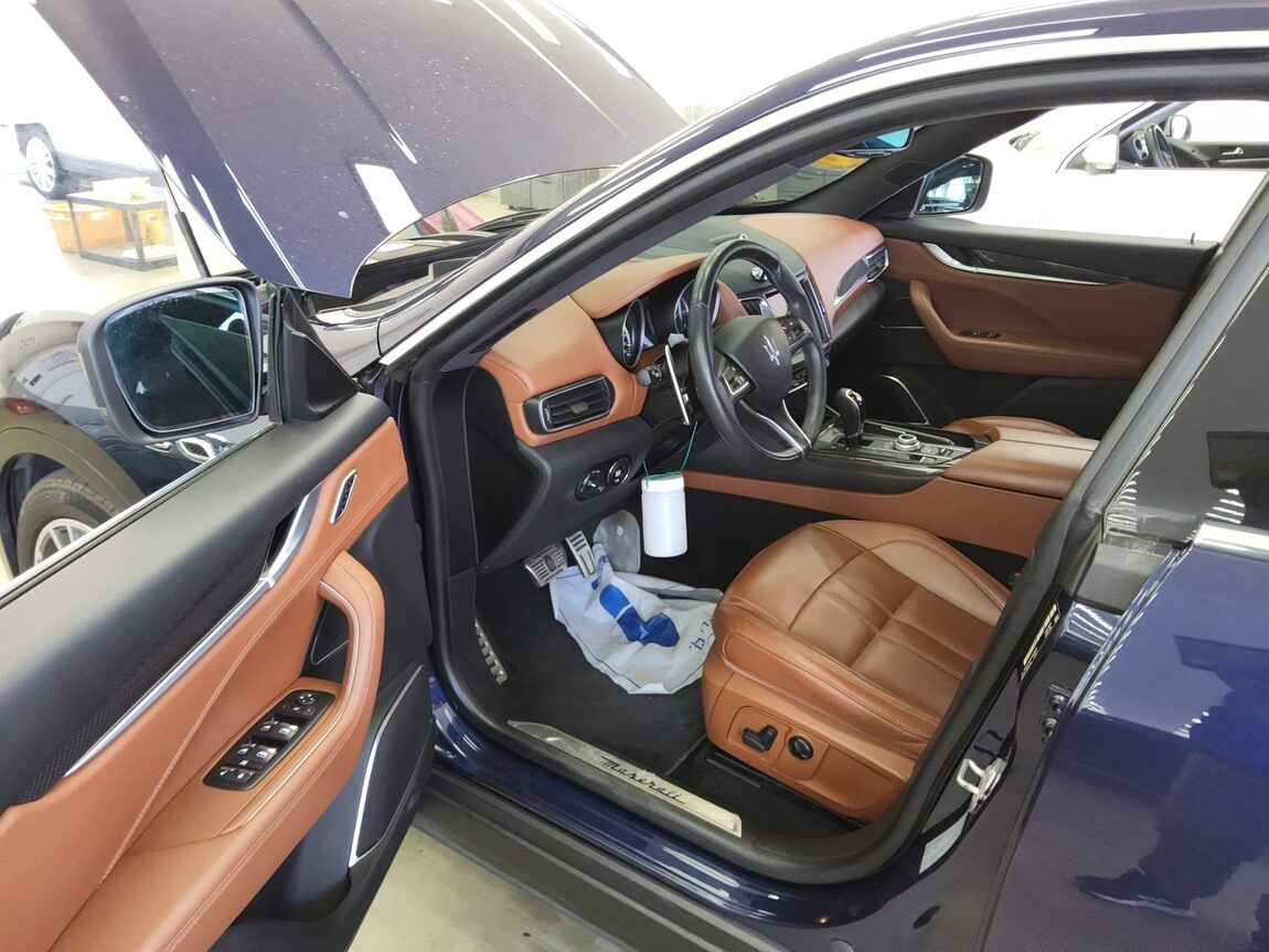 MASERATI LEVANTE 3.0 DIESEL 2017 - zdjęcie 10