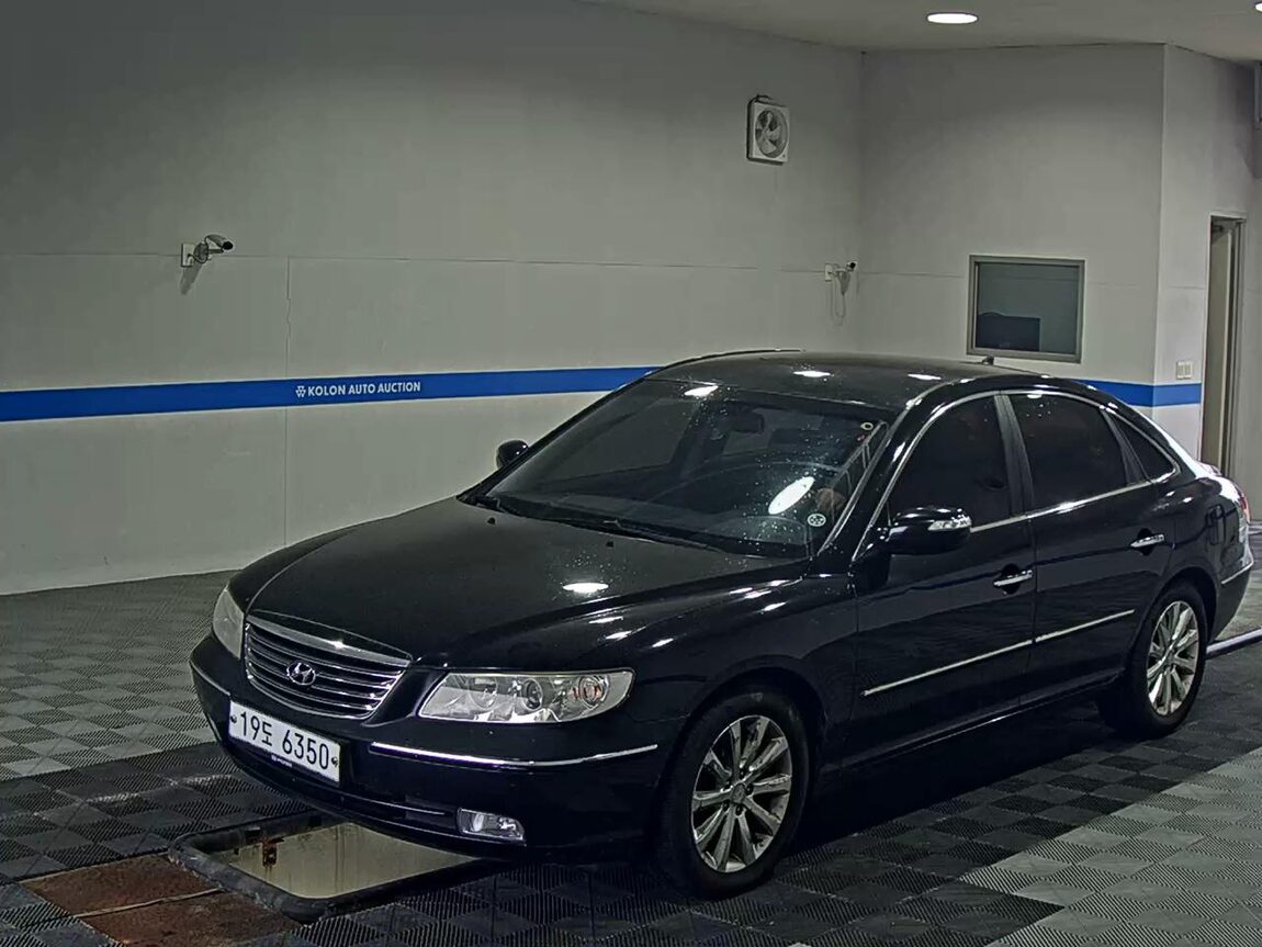 HYUNDAI GRANDEUR NEW LUXURY Q270 LUXURY 2009 - zdjęcie 2