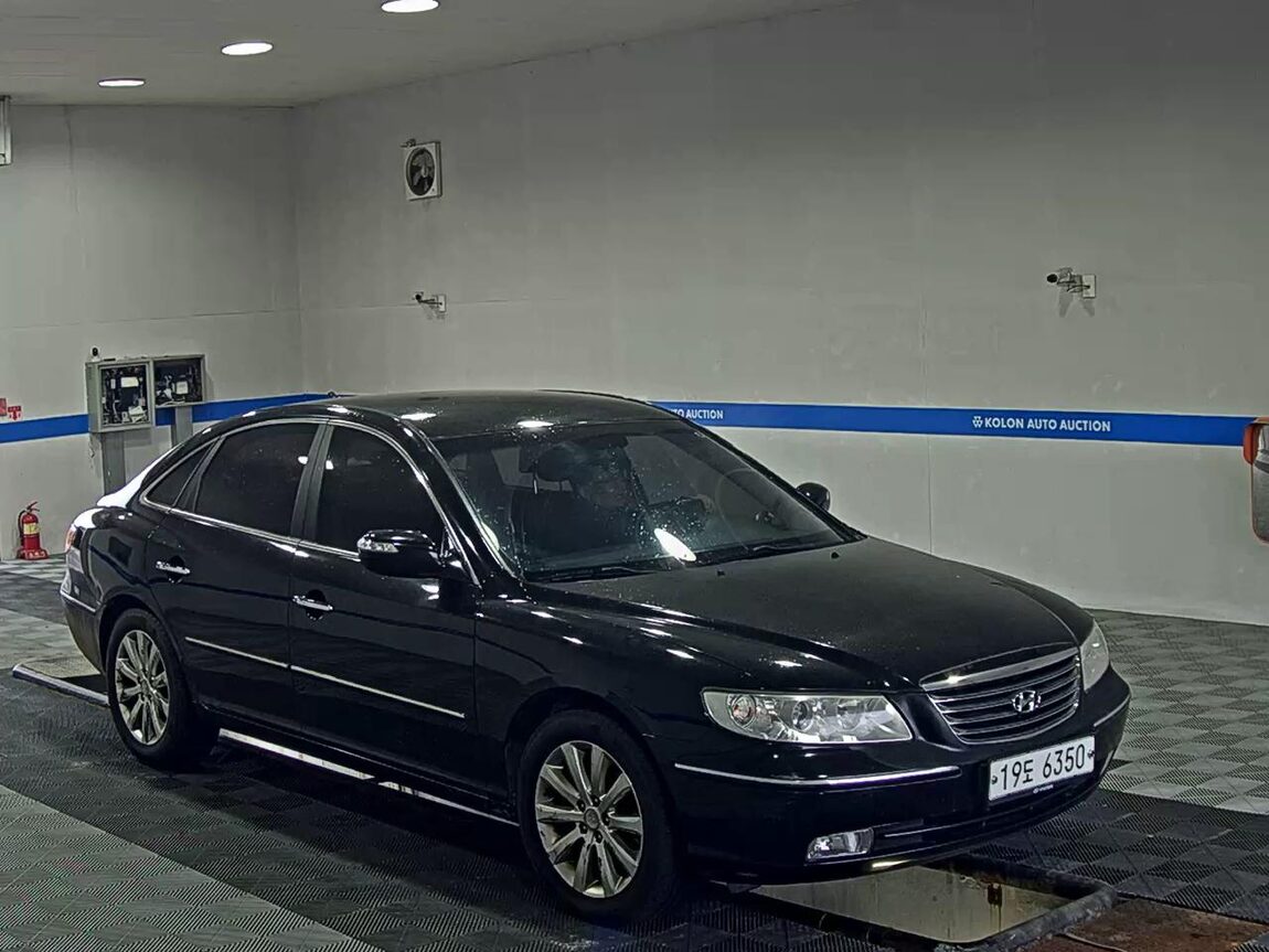HYUNDAI GRANDEUR NEW LUXURY Q270 LUXURY 2009 - zdjęcie 3