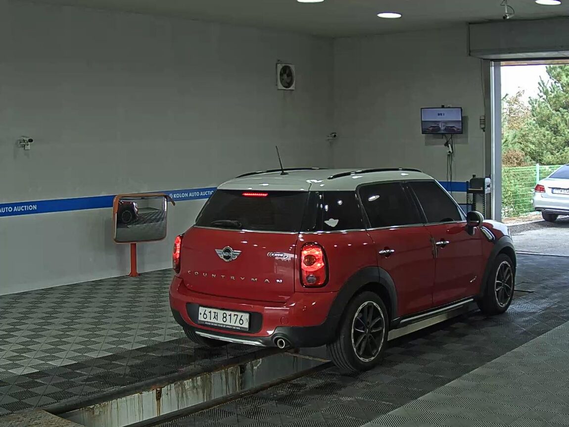 MINI COUNTRYMAN 2.0 D ALL4 PROLOGUE 2016 - zdjęcie 5