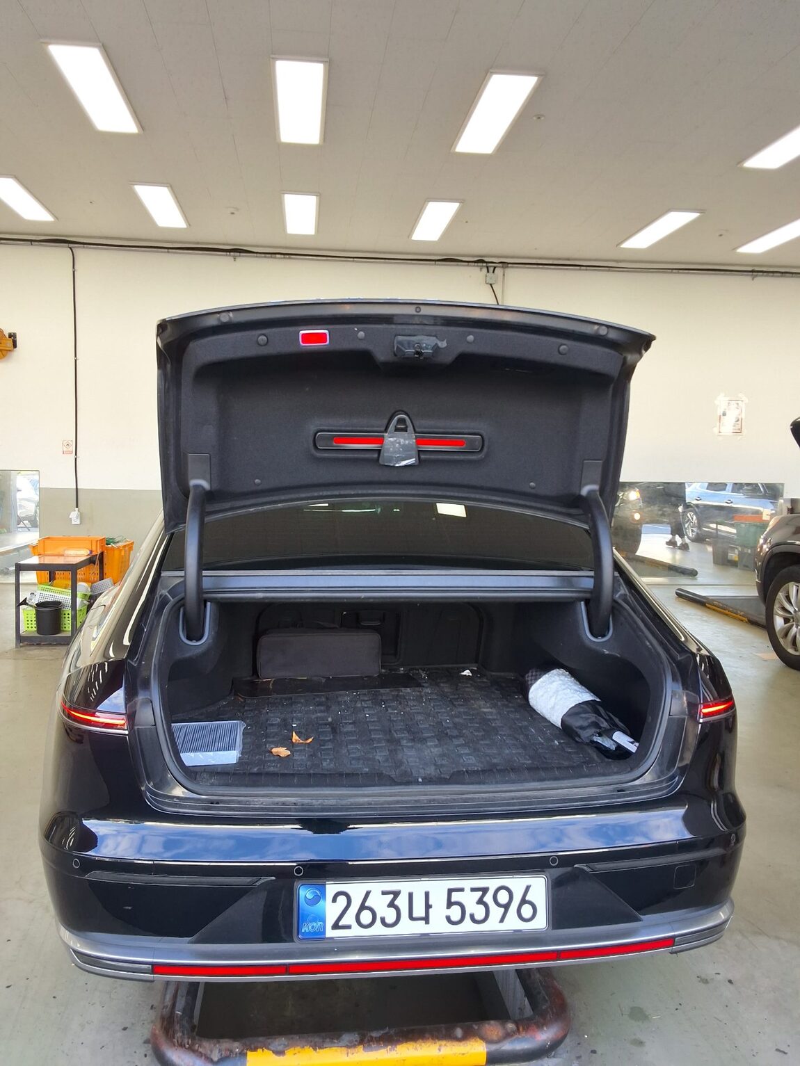 HYUNDAI THE ALL NEW GRANDEUR LPi 3.5 COMMERCIAL PREMIUM MODEL 2025 - zdjęcie 15