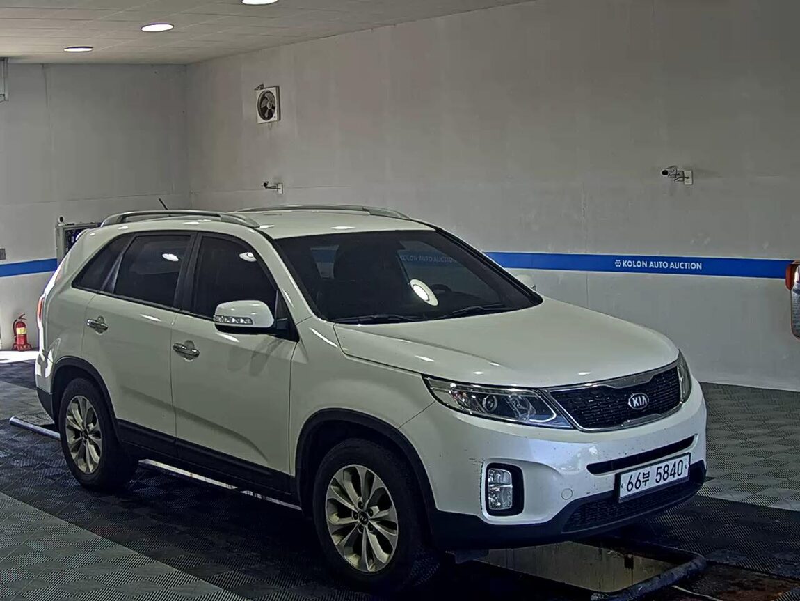 KIA NEW SORENTO R R2.0 2WD TLX 2014 - zdjęcie 3
