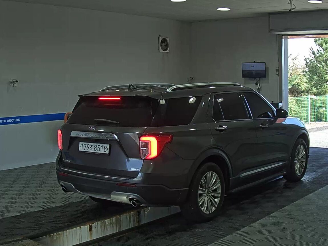 FORD EXPLORER (6TH GEN) 2.3 AWD LIMITED 2020 - zdjęcie 5