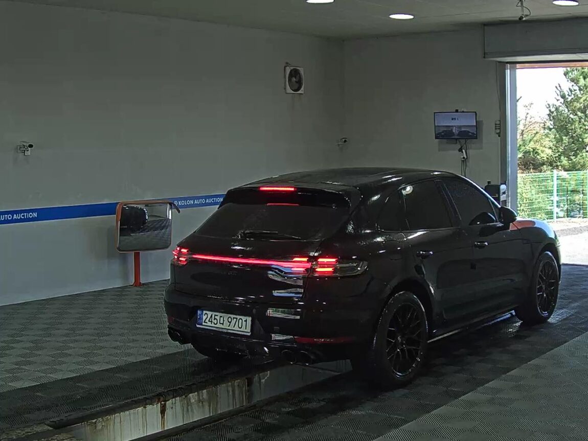 PORSCHE MACAN 2.9 GTS 2021 - zdjęcie 5