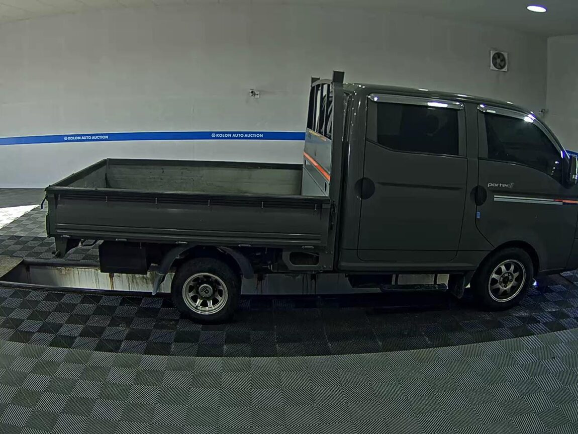 HYUNDAI PORTER II CRDi DOUBLE CAB EXTRA LONG WHEELBASE PREMIUM 2022 - zdjęcie 4