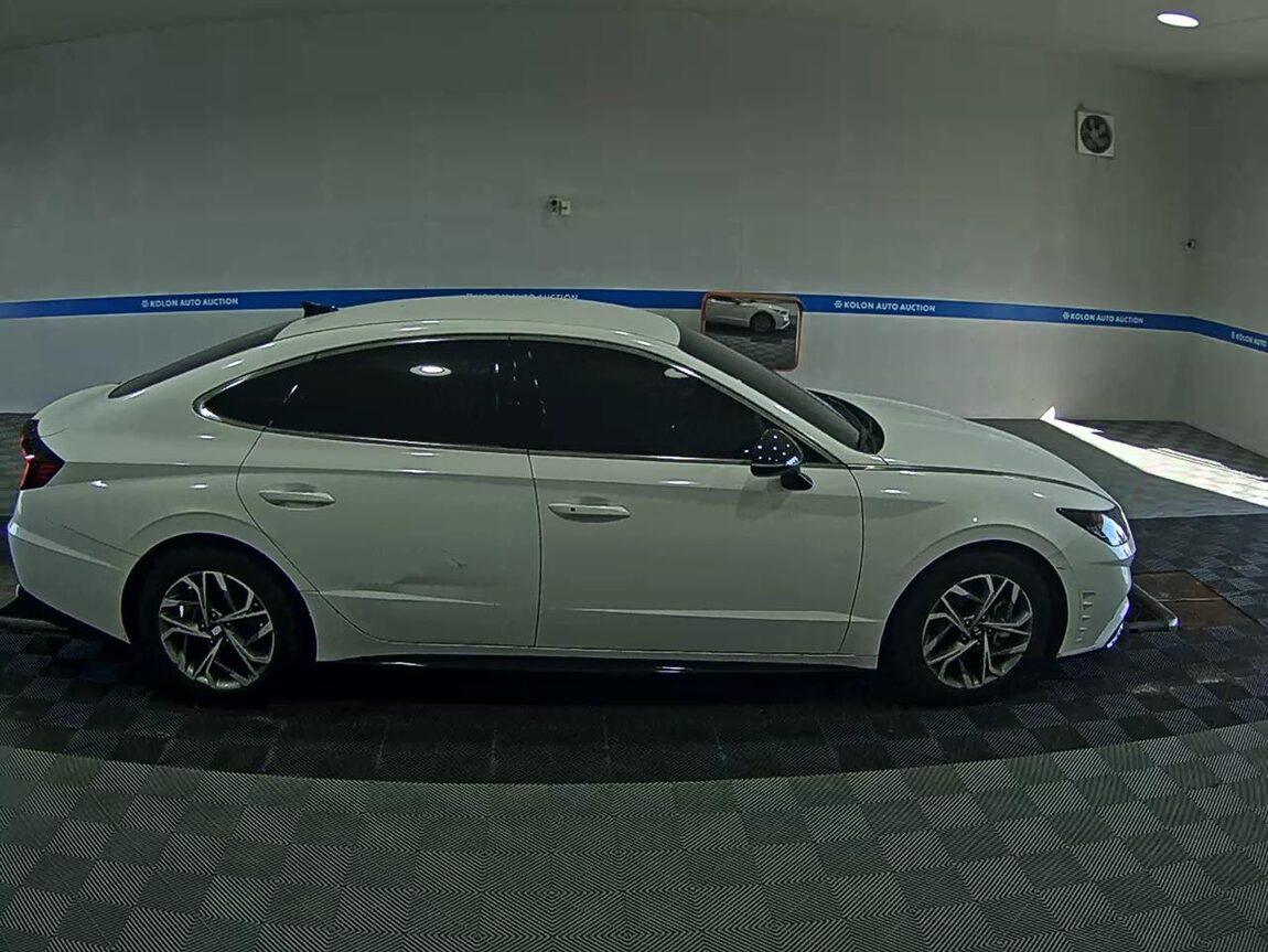 HYUNDAI SONATA (DN8) 1.6 TURBO PREMIUM PLUS 2023 - zdjęcie 4